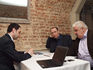 Коллега Григорий Коган (слева) консультирует по вопросам внедрения интернет-технологий